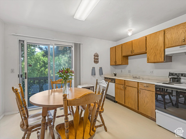 Photo 10 for MLS #2101262 at 1652 W 8740 South
