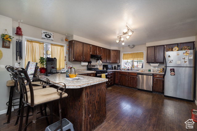 Photo 10 for MLS #2101263 at 213 E 100 South