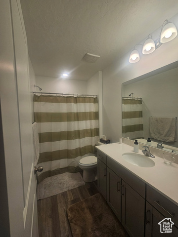 Photo 15 for MLS #2101270 at 511 N Helmsman Ln