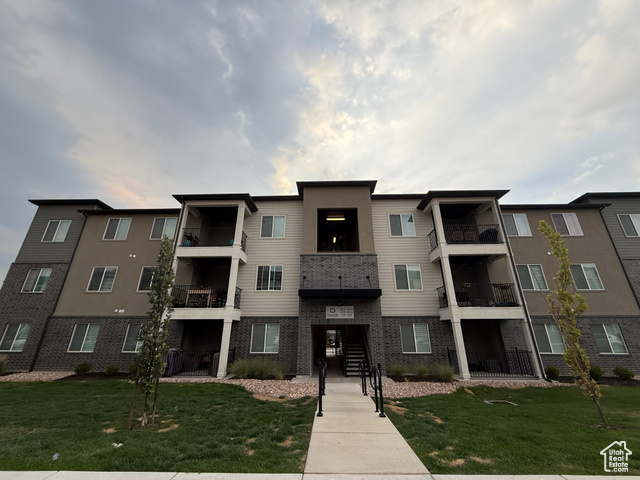 13526 S POOLE #D204, Riverton UT 84096