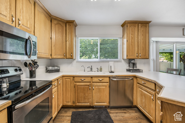 Photo 13 for MLS #2101282 at 11065 S Longdale Cir