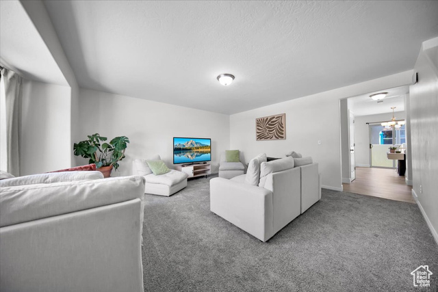 Photo 13 for MLS #2101287 at 549 W Goldenrod Way