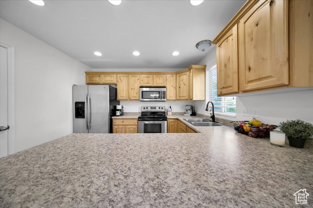 Photo 18 for MLS #2101287 at 549 W Goldenrod Way