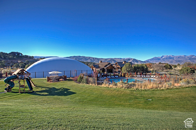 Photo 29 for MLS #2101306 at 645 N Red Mountain Ct