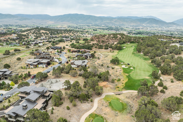 Photo 8 for MLS #2101306 at 645 N Red Mountain Ct
