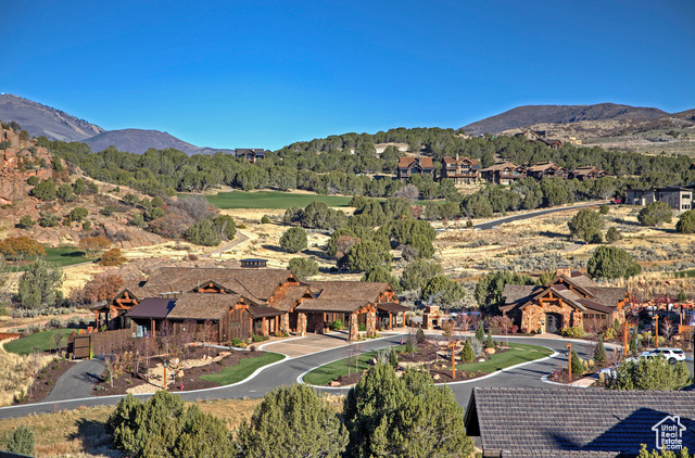 Photo 18 for MLS #2101306 at 645 N Red Mountain Ct