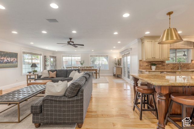 View photos for 1466 E Winderbrook Way MLS #2101316 - 1466 E Winderbrook Way