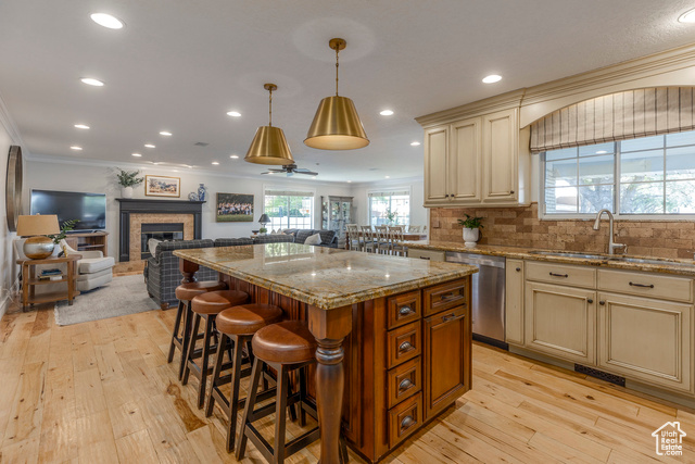 Photo 14 for MLS #2101316 at 1466 E Winderbrook Way