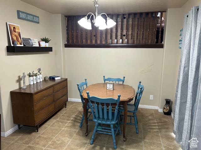 Photo 3 for MLS #2101341 at 552 E 2680 South
