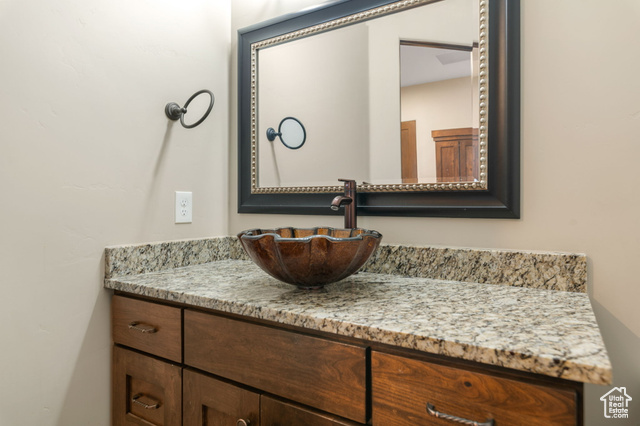 Photo 30 for MLS #2101351 at 2203 W Silver Cloud Dr