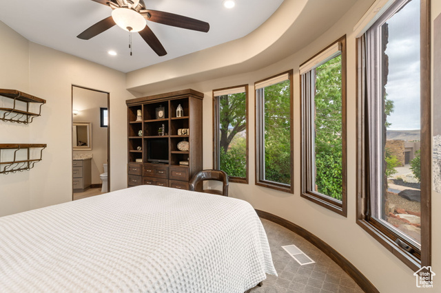 Photo 34 for MLS #2101351 at 2203 W Silver Cloud Dr