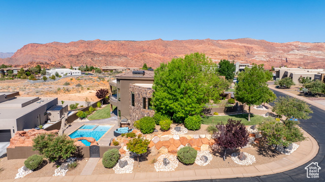 Photo 69 for MLS #2101351 at 2203 W Silver Cloud Dr