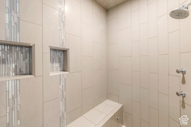 Photo 27 for MLS #2101351 at 2203 W Silver Cloud Dr