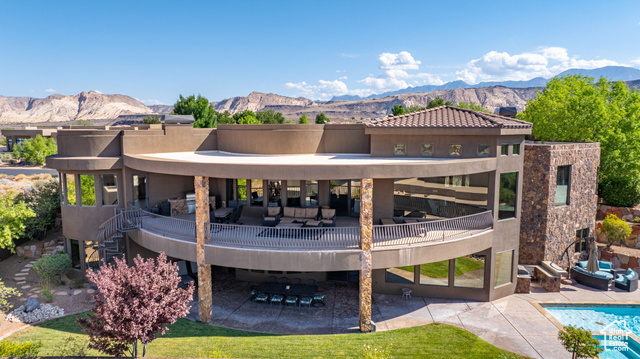 Photo 65 for MLS #2101351 at 2203 W Silver Cloud Dr