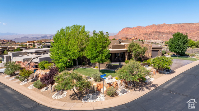 Photo 68 for MLS #2101351 at 2203 W Silver Cloud Dr