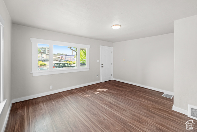 Photo 4 for MLS #2101355 at 2169 S Richards St