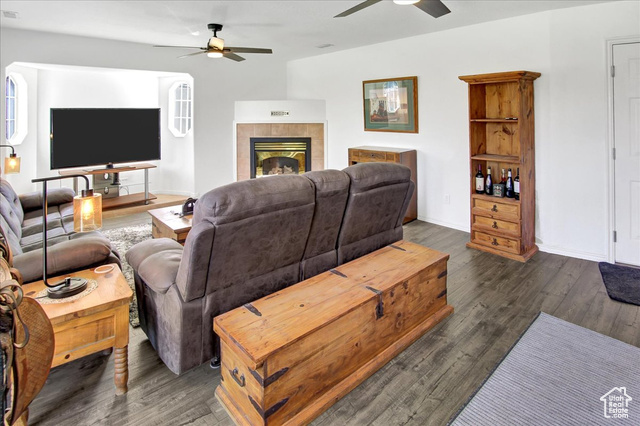 Photo 12 for MLS #2101374 at 2584 W 3100 North