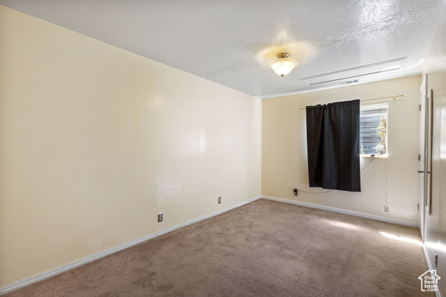 Photo 11 for MLS #2101380 at 949 Libby Way