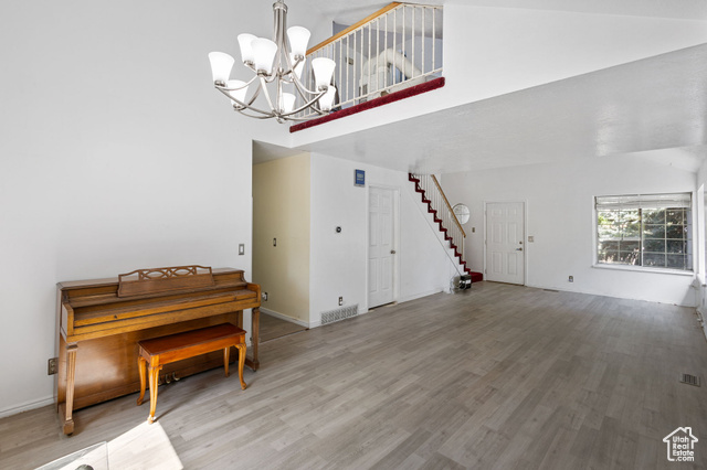Photo 5 for MLS #2101380 at 949 Libby Way