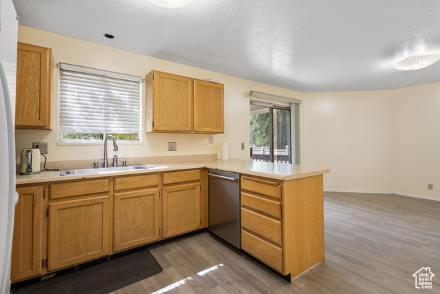 Photo 9 for MLS #2101380 at 949 Libby Way