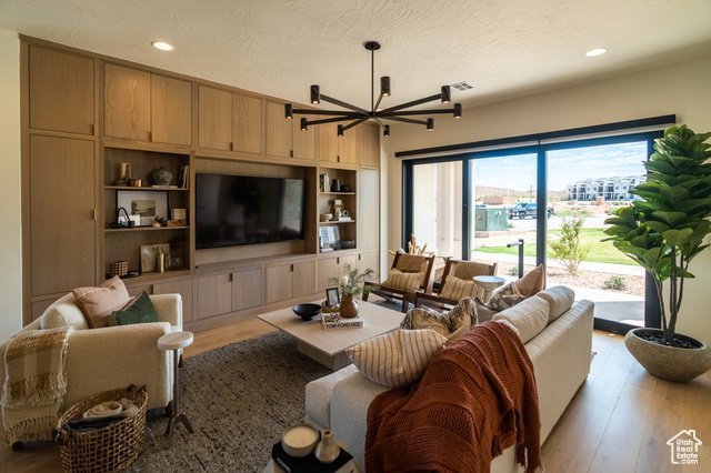 Photo 8 for MLS #2101382 at 5366 S Cyan Ln