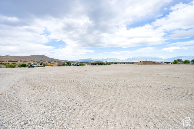 Photo 10 for MLS #2101385 at 2441 E Ranch Rd
