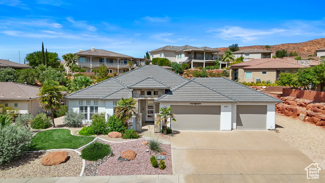 MLS #2101390                     located at 993 N Las Entradas Dr,
                     Washington, UT