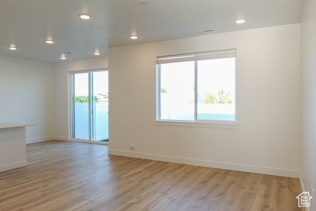 Photo 6 for MLS #2101408 at 571 N 300 West
