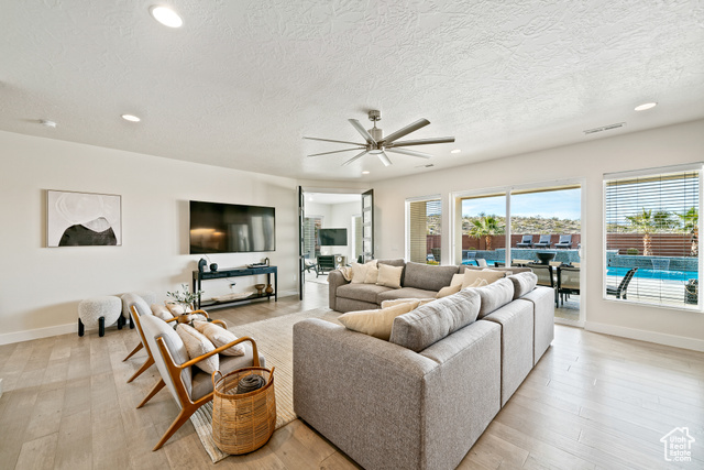 Photo 19 for MLS #2101415 at 6026 S Zen Trail Way