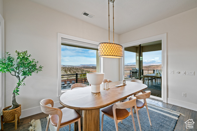 Photo 5 for MLS #2101415 at 6026 S Zen Trail Way