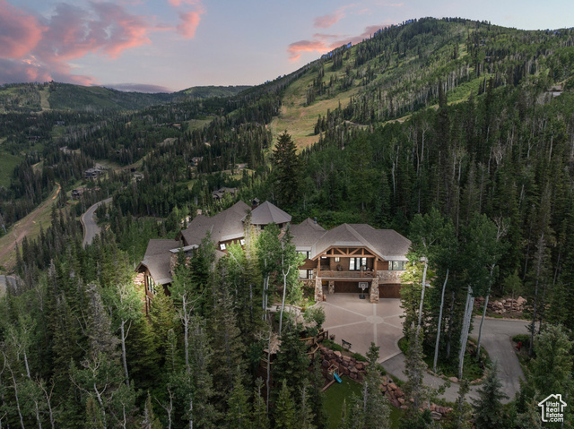 Photo 9 for MLS #2101417 at 35 White Pine Canyon Rd