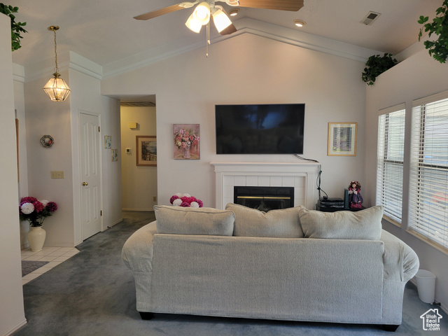 Photo 10 for MLS #2101422 at 275 S Valley View Dr #48