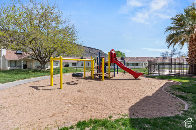 Photo 37 for MLS #2101422 at 275 S Valley View Dr #48