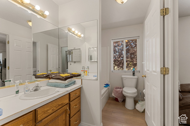 Photo 16 for MLS #2101427 at 872 S 4700 West