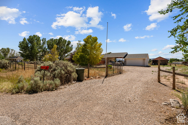 Photo 31 for MLS #2101427 at 872 S 4700 West