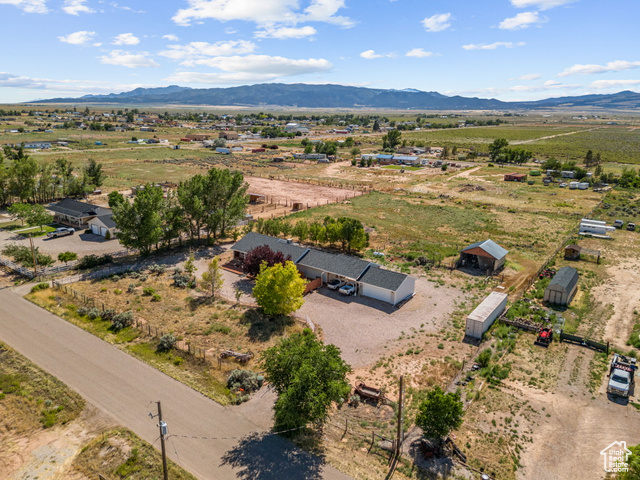 Photo 33 for MLS #2101427 at 872 S 4700 West