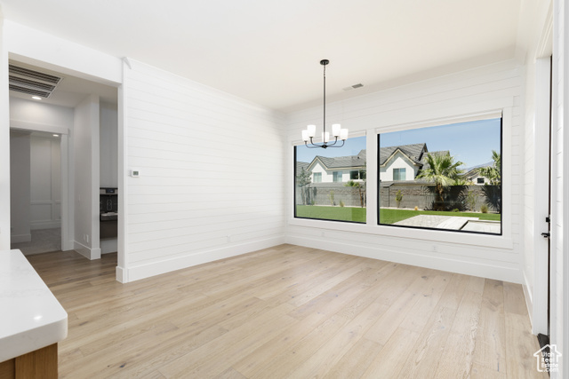 Photo 11 for MLS #2101430 at 801 E Arina Way