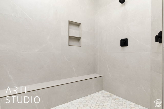 Photo 34 for MLS #2101430 at 801 E Arina Way