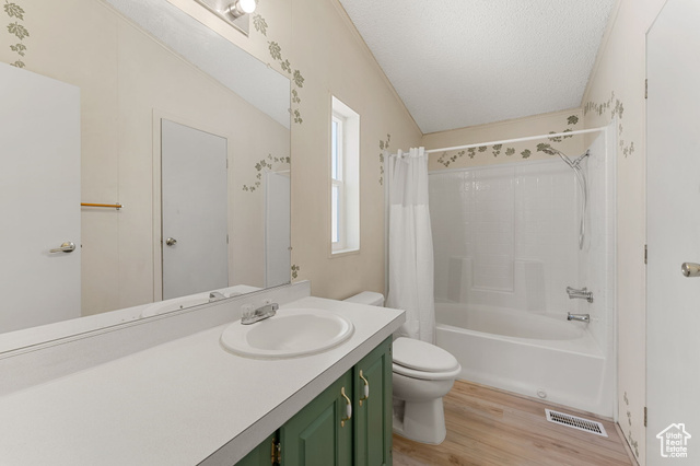 Photo 22 for MLS #2101434 at 184 W Center