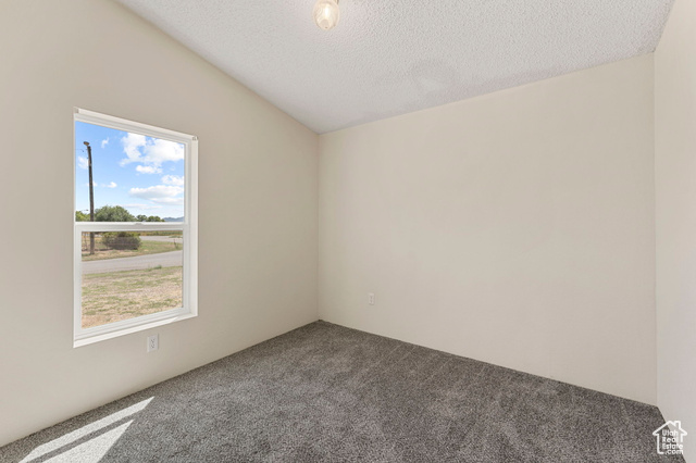 Photo 15 for MLS #2101434 at 184 W Center