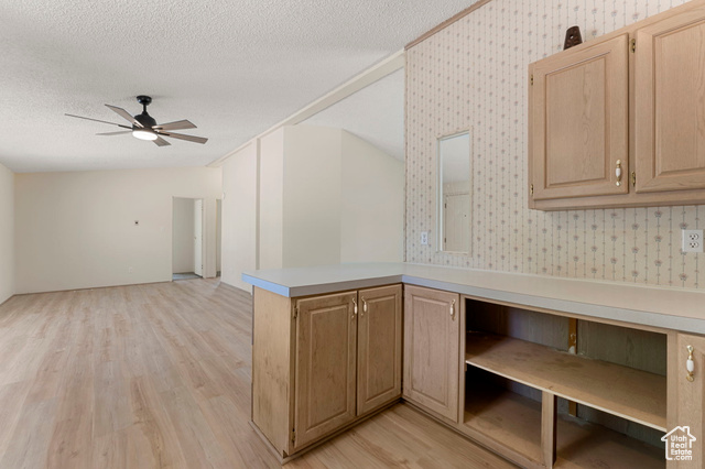 Photo 10 for MLS #2101434 at 184 W Center