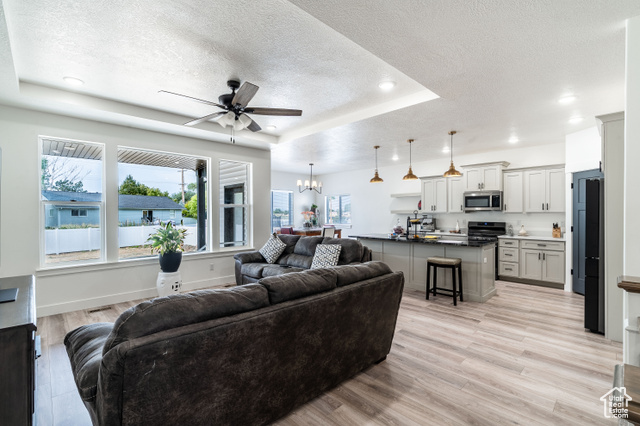 Photo 3 for MLS #2101465 at 1118 E 1310 South
