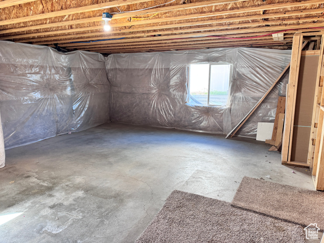 Photo 36 for MLS #2101470 at 1737 N Broadway Ave