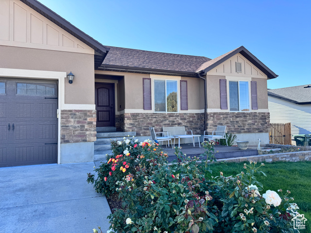 View photos for 1737 N Broadway Ave MLS #2101470 - 1737 N Broadway Ave