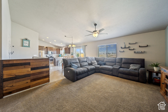 Photo 7 for MLS #2101470 at 1737 N Broadway Ave