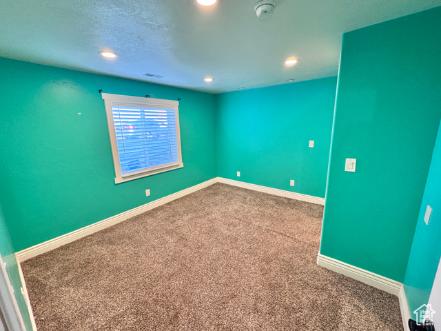 Photo 32 for MLS #2101470 at 1737 N Broadway Ave