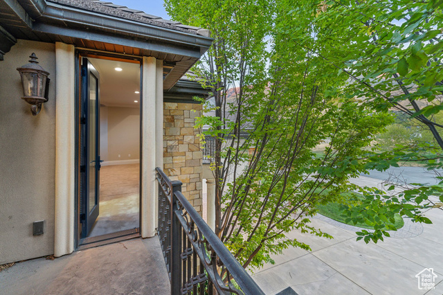 Photo 98 for MLS #2101471 at 271 N 400 East