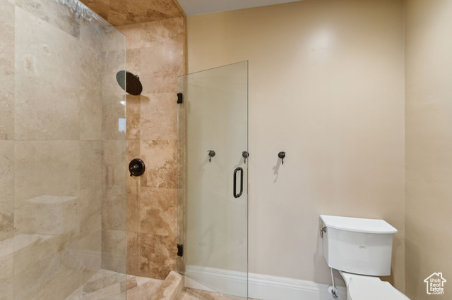 Photo 91 for MLS #2101471 at 271 N 400 East