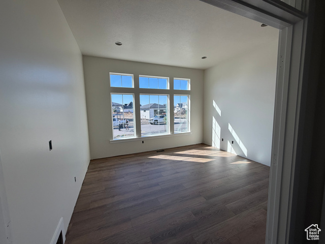 Photo 8 for MLS #2101485 at 442 W Randys Ct #808