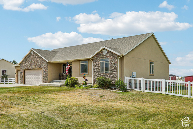 Photo 3 for MLS #2101511 at 340 W Wrathall Ln